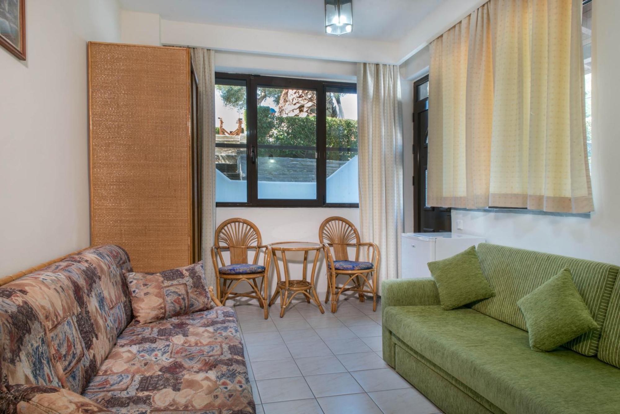 Pyrgos Hotel オウランオウポリ 部屋 写真