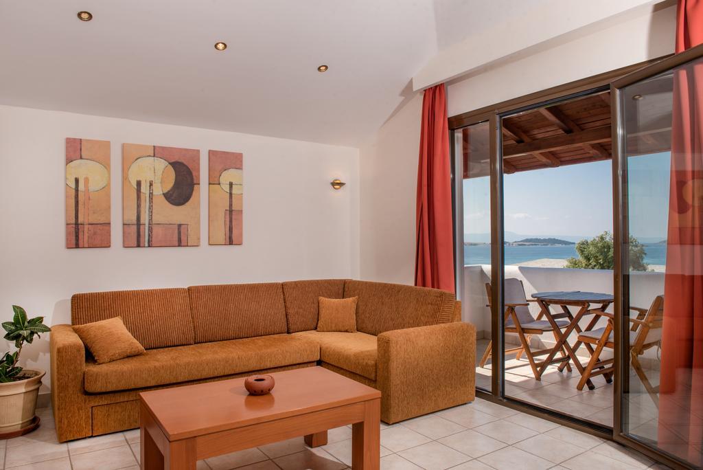 Pyrgos Hotel オウランオウポリ エクステリア 写真