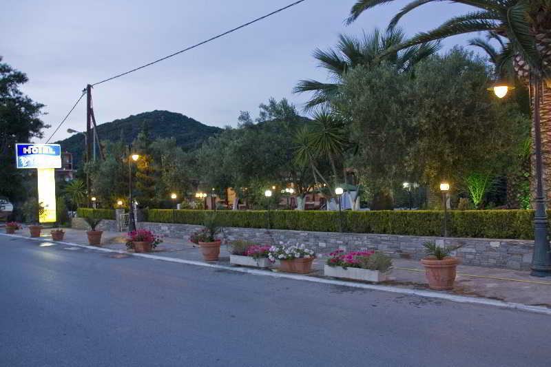 Pyrgos Hotel オウランオウポリ エクステリア 写真
