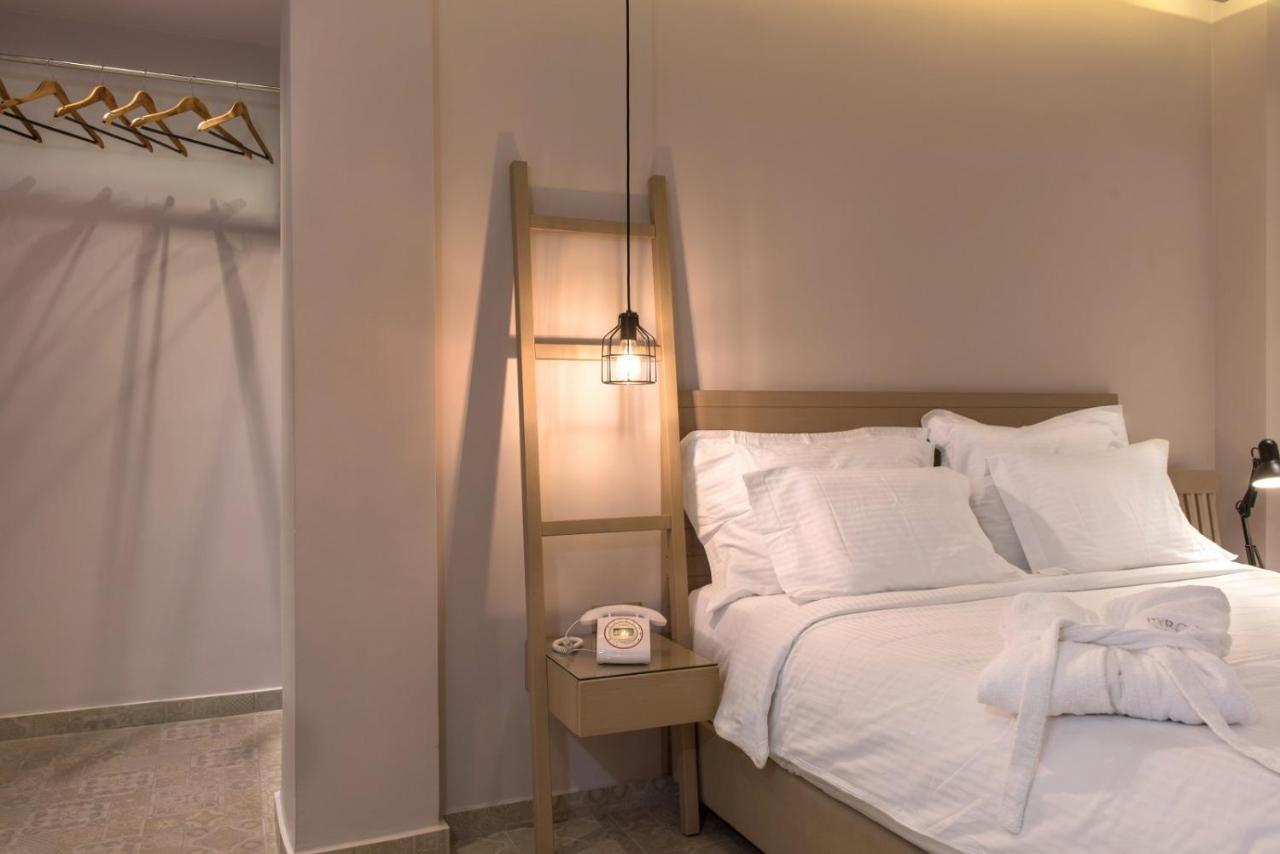 Pyrgos Hotel オウランオウポリ エクステリア 写真