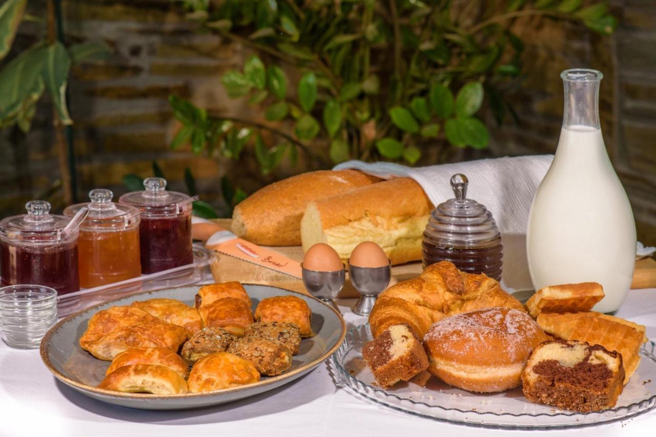 Pyrgos Hotel オウランオウポリ エクステリア 写真